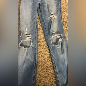 Hollister ripped skinny jeans